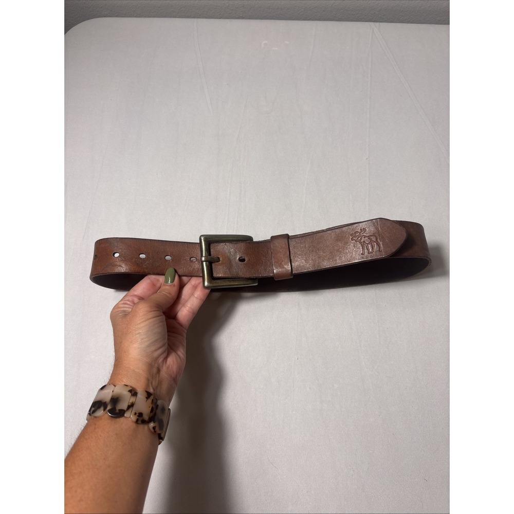 Abercrombie & Fitch Brown Genuine Leather Belt Woman Size S/M 39" Long